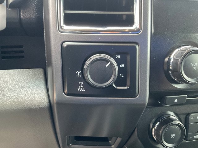 Used 2015 Ford F150 XLT w/ Equipment Group 301A Mid AWD/4WD image 25