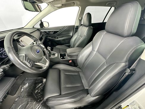 Used 2023 Subaru Outback Limited image 22