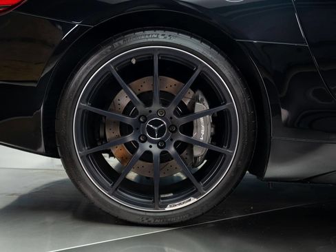 Used 2012 Mercedes-Benz SLS AMG Coupe image 19