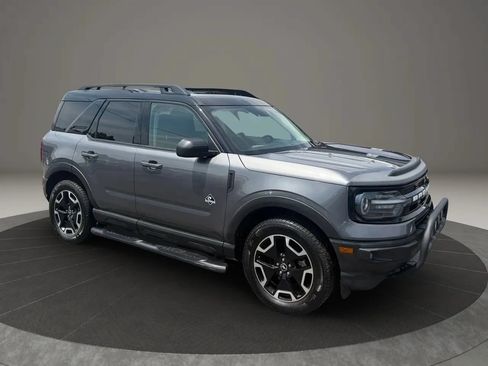 Used 2023 Ford Bronco Sport Outer Banks AWD/4WD image 7