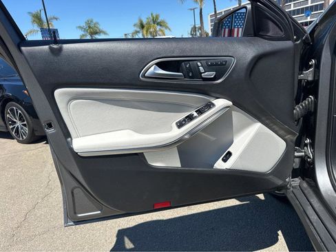 Used 2019 Mercedes-Benz GLA 250 image 15