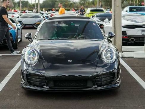 Used 2015 Porsche 911 Turbo S image 6