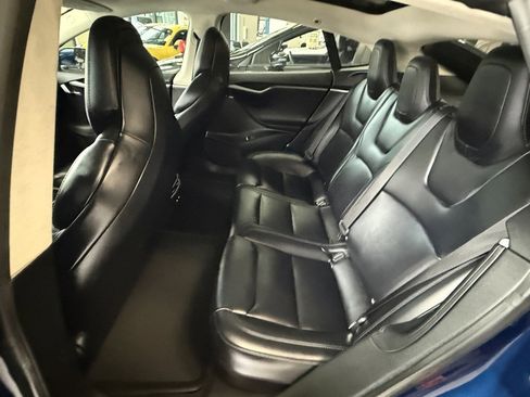 Used 2018 Tesla Model S 100D image 19