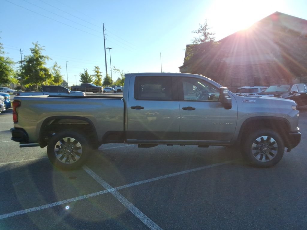 New 2026 Chevrolet Silverado 2500 Custom w/ Custom Value Package AWD/4WD image 4
