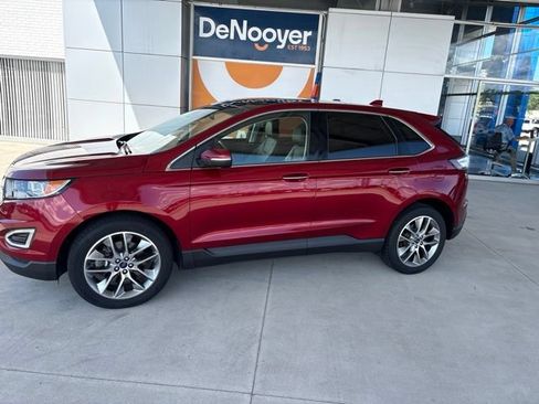 Used 2018 Ford Edge Titanium w/ Equipment Group 301A AWD/4WD image 2