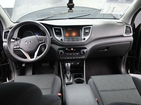 Used 2018 Hyundai Tucson SEL w/ Cargo Package image 23