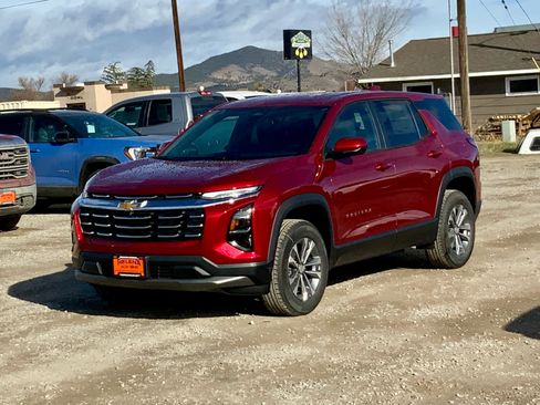 New 2026 Chevrolet Equinox LT image 1