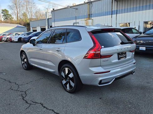 Certified 2024 Volvo XC60 T8 Plus w/ Protection Package Premier image 5