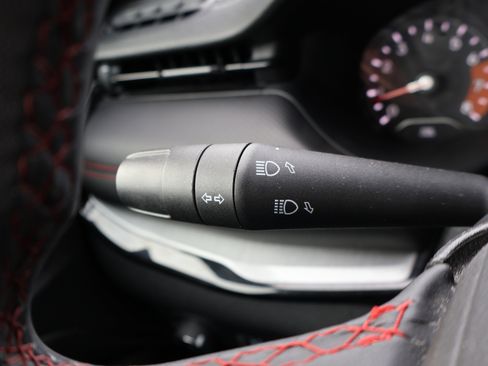 Used 2023 Jeep Compass Trailhawk image 37