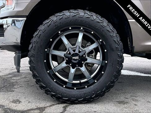 Used 2018 Ford F150 XLT RWD image 32