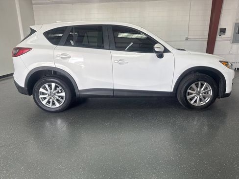 Used 2016 MAZDA CX-5 Touring AWD/4WD image 3