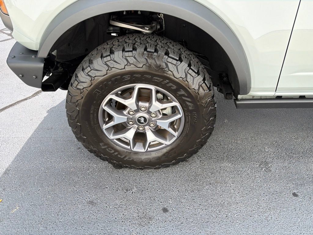 Used 2024 Ford Bronco Badlands AWD/4WD image 15