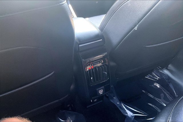 Used 2024 Jeep Compass Latitude AWD/4WD image 32