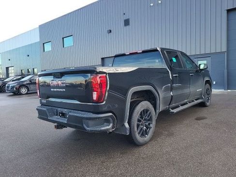 Used 2023 GMC Sierra 1500 Pro image 3