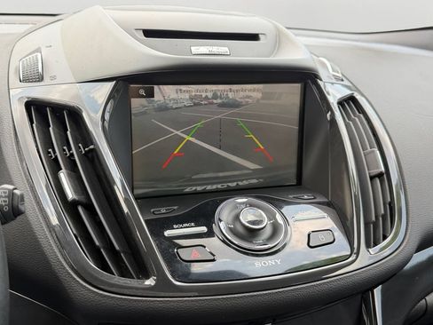 Used 2014 Ford Escape Titanium w/ Equipment Group 401A FWD image 26