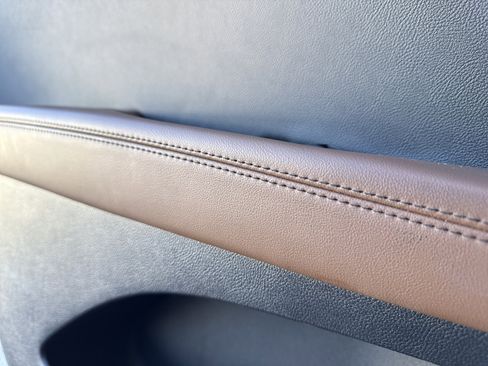 Used 2022 Lincoln Nautilus Reserve w/ Equipment Group 201A image 29