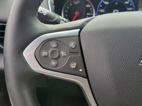 Used 2023 Chevrolet Traverse High Country image 33