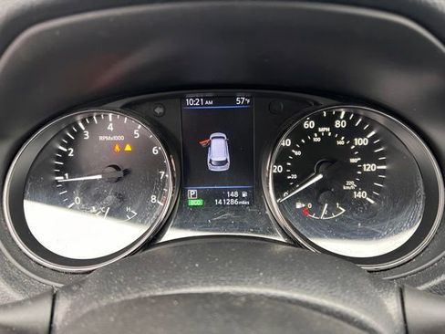 Used 2020 Nissan Rogue SV AWD/4WD image 6