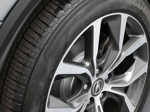 Used 2024 Acura MDX SH-AWD w/ Technology Package image 13