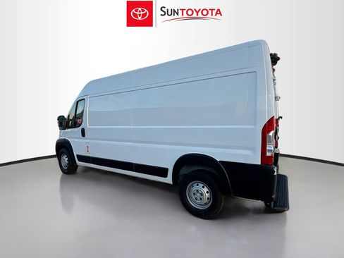 Used 2022 RAM ProMaster 2500 w/ Convenience Group FWD image 6