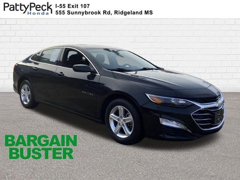 Used 2024 Chevrolet Malibu LT image 1