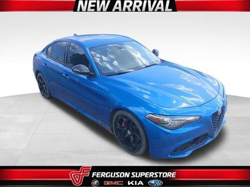 Used 2020 Alfa Romeo Giulia w/ Nero Edizione RWD image 1