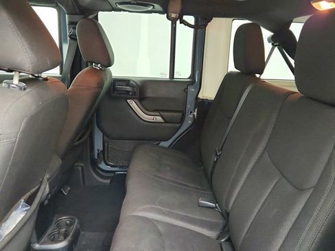 Used 2014 Jeep Wrangler Unlimited Sport w/ Quick Order Package 24S AWD/4WD image 19