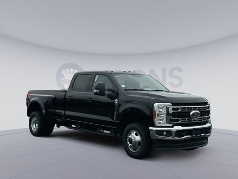 New 2026 Ford F350 XLT w/ 360-Degree Camera Package image 10