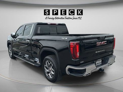 Certified 2022 GMC Sierra 1500 SLT w/ SLT Premium Plus Package AWD/4WD image 3