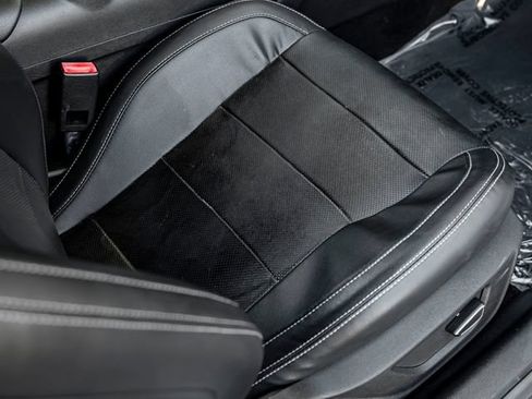 Used 2019 Ford Mustang Premium RWD image 35