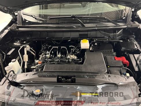 Used 2025 Nissan Pathfinder SV FWD image 26