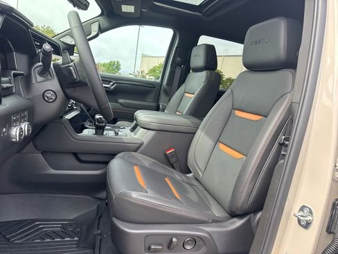 New 2026 GMC Sierra 1500 AT4 AWD/4WD image 16