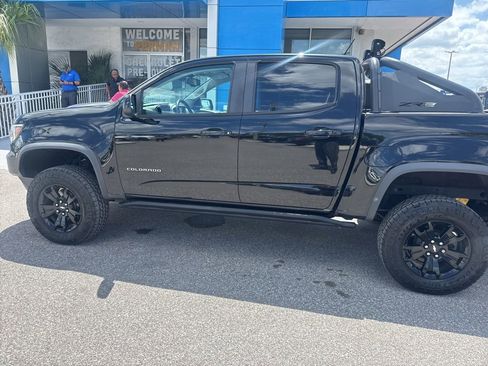 Used 2021 Chevrolet Colorado ZR2 w/ ZR2 Midnight Special Edition AWD/4WD image 7