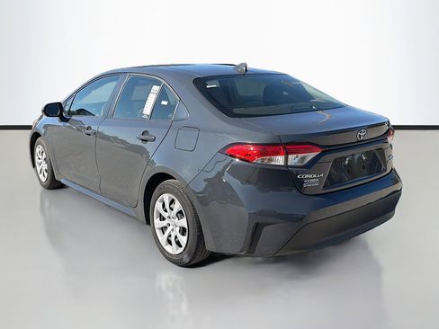Used 2024 Toyota Corolla LE image 5
