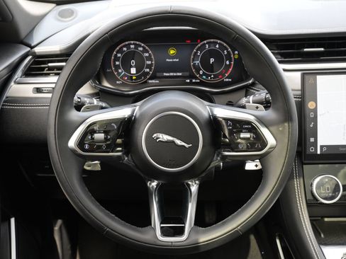Used 2026 Jaguar F-PACE R-Dynamic S AWD/4WD image 10