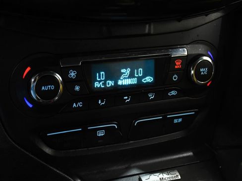 Used 2013 Ford Focus ST FWD image 21
