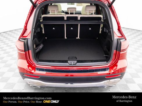 New 2026 Mercedes-Benz GLB 250 4MATIC image 32
