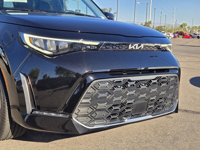 Certified 2025 Kia Soul GT-Line w/ GT-Line Technology Package FWD image 9