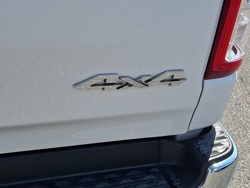 Used 2024 RAM 1500 Lone Star AWD/4WD image 32