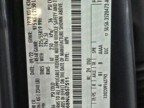 Certified 2022 Ford Escape SE w/ SE Sport Appearance Package image 21