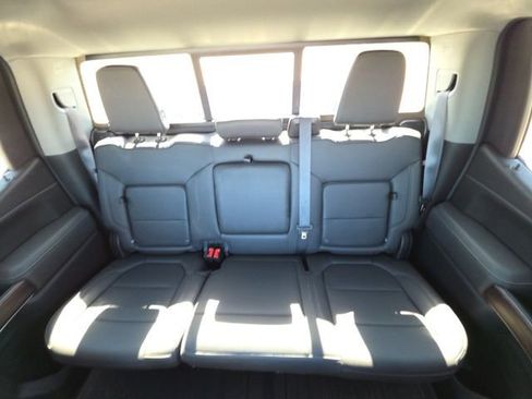 Used 2021 GMC Sierra 1500 SLT AWD/4WD image 31