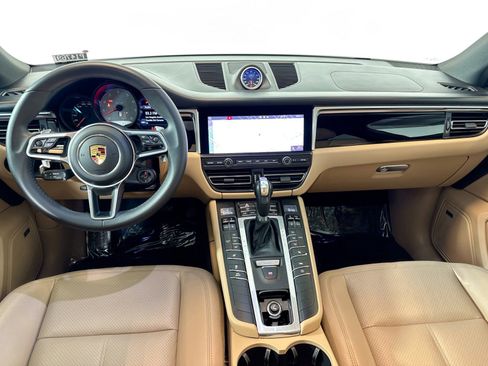 Used 2021 Porsche Macan S image 21