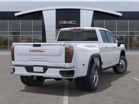 New 2026 GMC Sierra 3500 Denali Ultimate AWD/4WD image 4