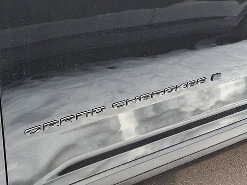 New 2026 Jeep Grand Cherokee L 4WD image 5