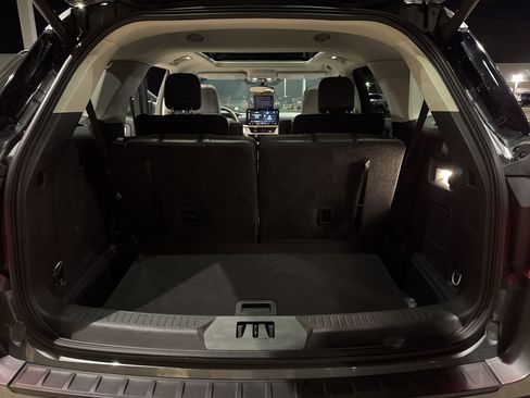 Certified 2025 Ford Explorer Active w/ Active Comfort Package image 41