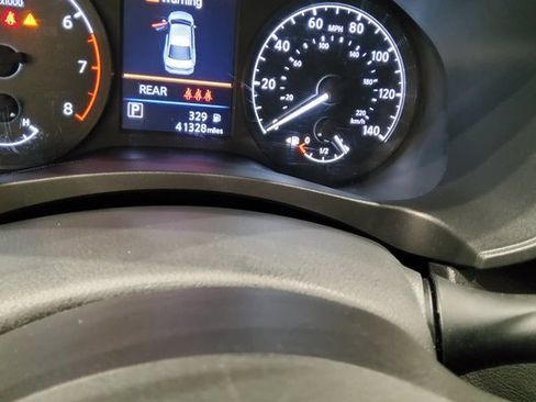 Used 2024 Nissan Altima 2.5 S image 32