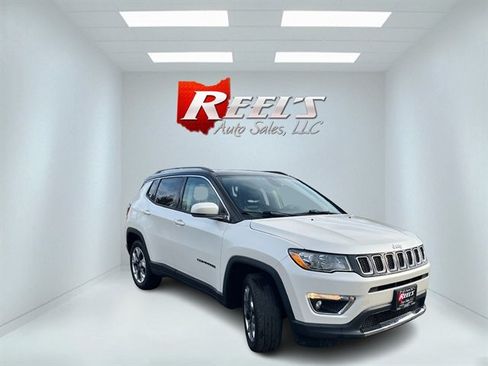 Used 2018 Jeep Compass Limited AWD/4WD image 4