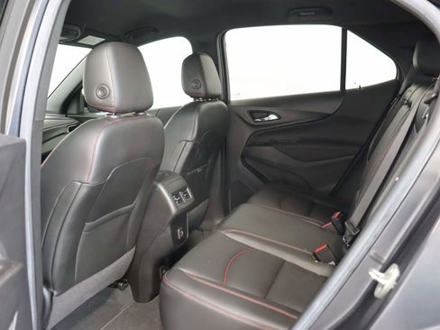 Used 2022 Chevrolet Equinox RS w/ RS Leather Package image 16