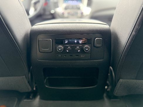 Used 2020 Chevrolet Tahoe LT image 13