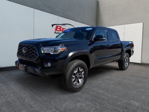 Used 2023 Toyota Tacoma TRD Off-Road w/ TRD Premium Off Road Package AWD/4WD image 1